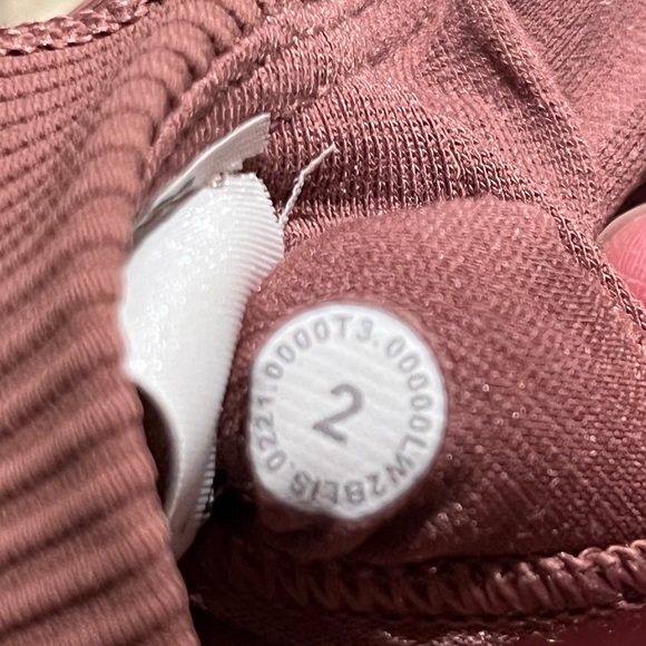 NWT Lululemon Energy Bra Longline Ribbed *Medium Support, B–D Cups - Spiced Chai - Picture 6 of 10